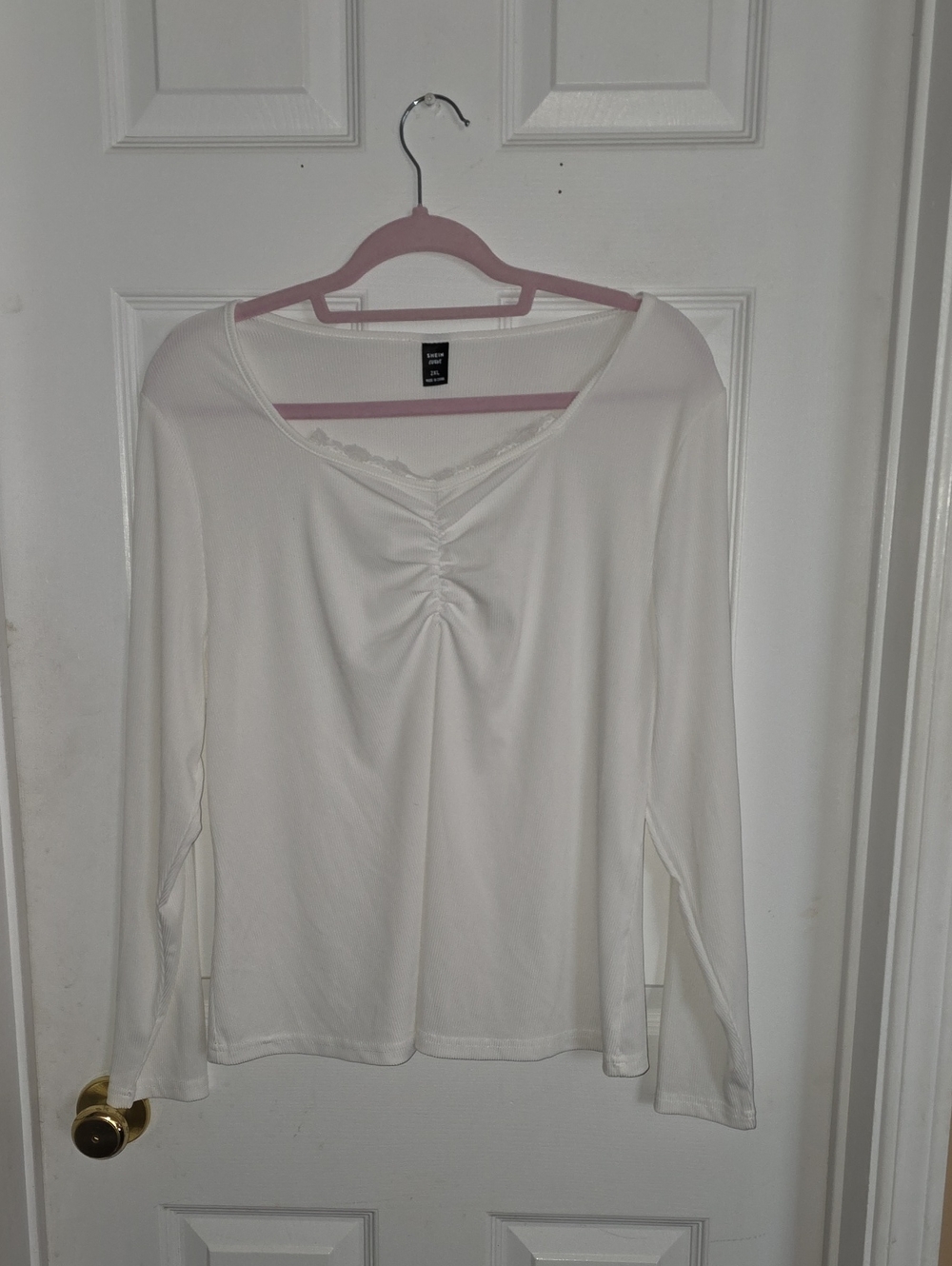 SHEIN White Long Sleeve Ruched V-Neck Top